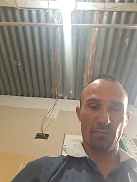 Nacho18hot live sex cam