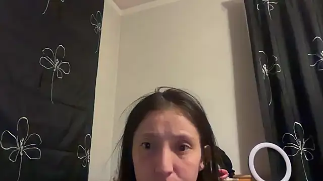 Sophi_Cute's cam snapshot