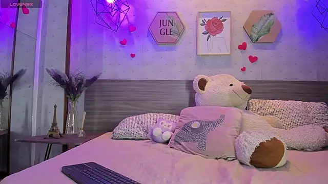 Celeste_wang's cam snapshot