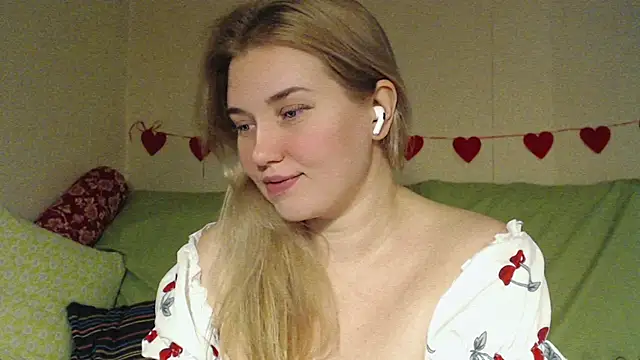 mmmPinUpGirl live sex cam