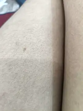 Urs_sassyshikha live sex cam