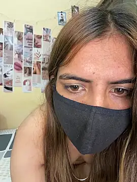 deepikaa_aroraa live sex cam