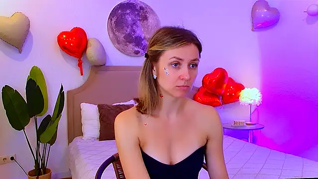 EmeraldGlow's cam snapshot