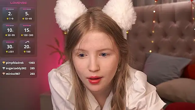 LilianHoward live sex cam