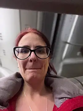 NataKitten live sex cam