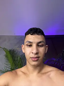 liuscast22 live sex cam