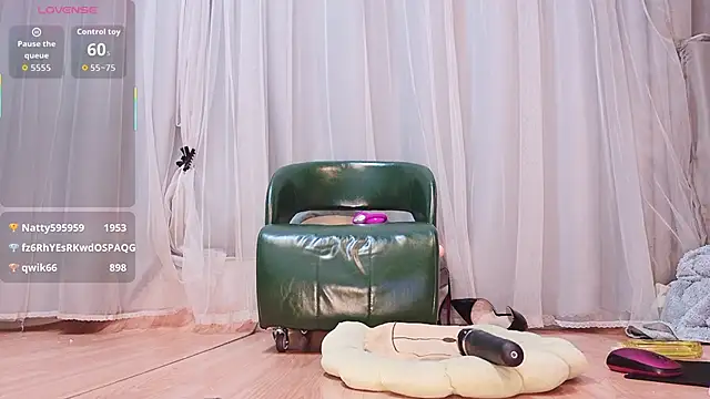 neinei_bao's cam snapshot