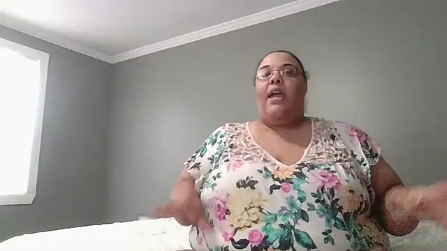 SexyBBW10790 live sex cam