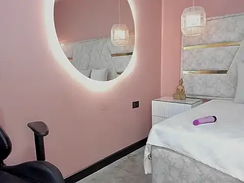 madison_lovexxx's cam snapshot