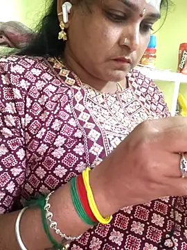 navyasree143's cam snapshot