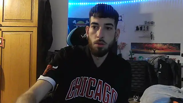 maestroboris95's cam snapshot