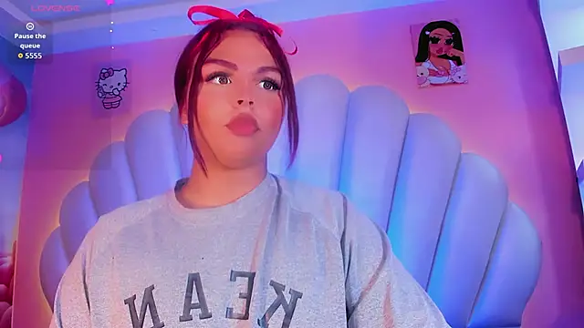 Maia_Hotts live sex cam