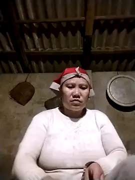 Linhcutex's cam snapshot