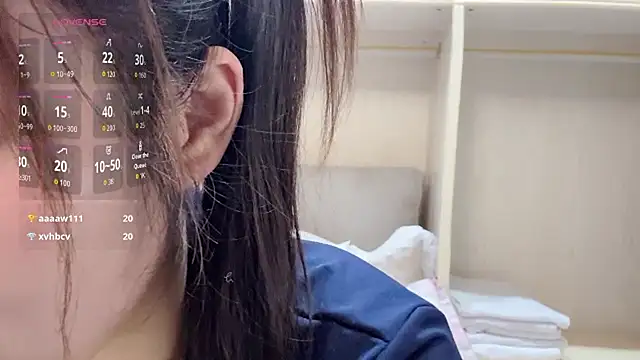 yueyue2003 live sex cam