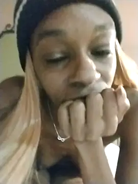 Jasmine_FullsShine's cam snapshot