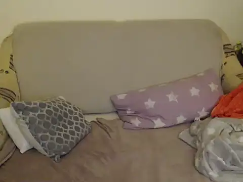 Emmatoo's cam snapshot