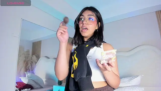 rebeca_taylor's cam snapshot