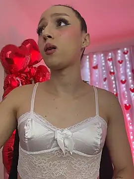 Im_lauritaa live sex cam