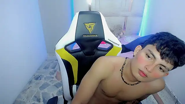 Green_XoX live sex cam