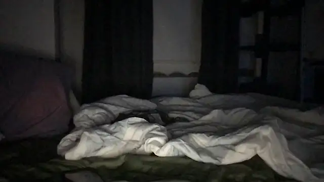 twink69Finger live sex cam