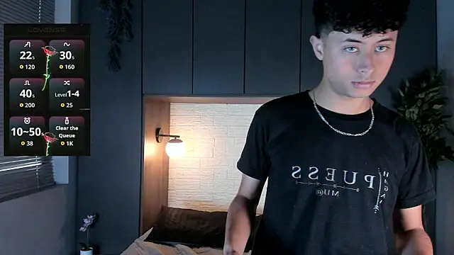 Noah_dupont_ live sex cam