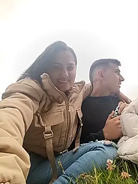 JuaNiCOL live sex cam