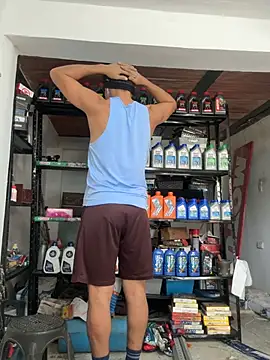 Paul22cm- live sex cam