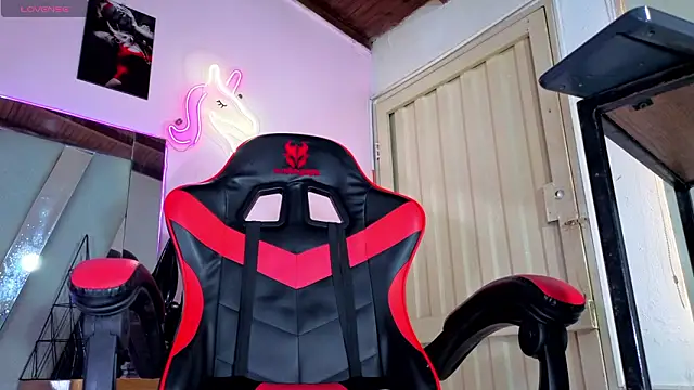 dominatrix_girl live sex cam