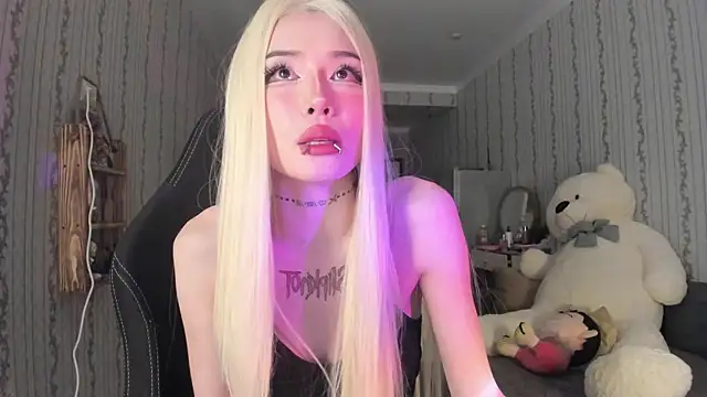 Velvetsky_1 live sex cam