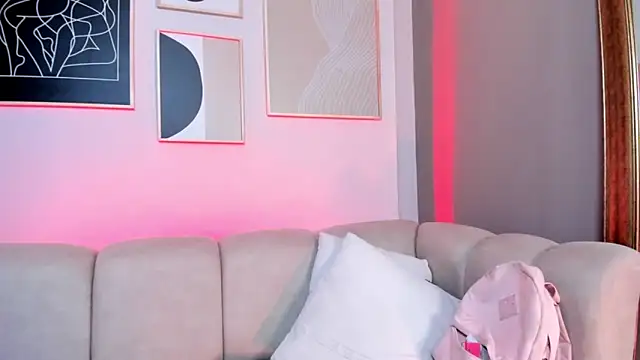 marie_bass's cam snapshot