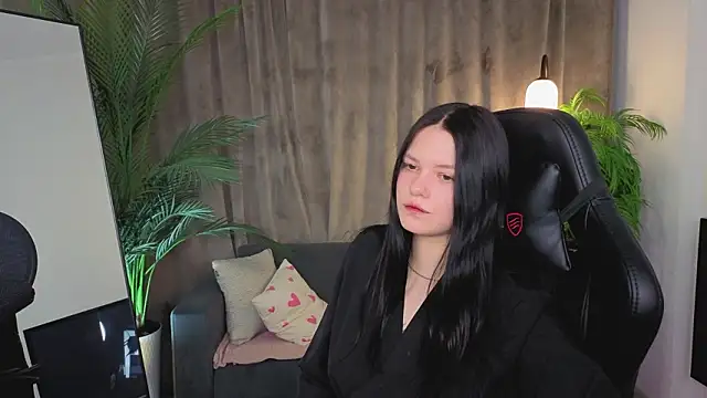 Maria_trend's cam snapshot