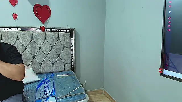 sexgirlslatinzend's cam snapshot