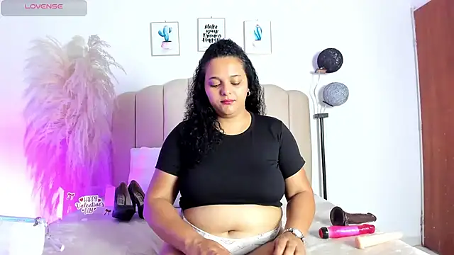 _aithanaa_'s cam snapshot