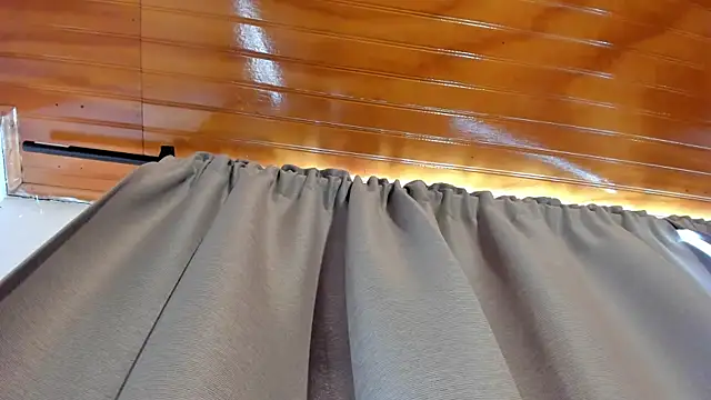 Manson_and_Zoe's cam snapshot