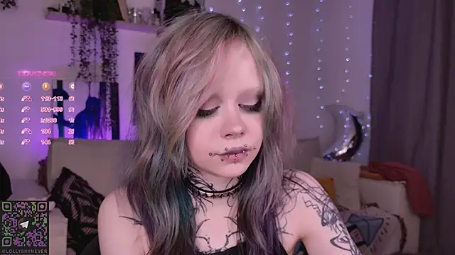 Lollyshy's cam snapshot