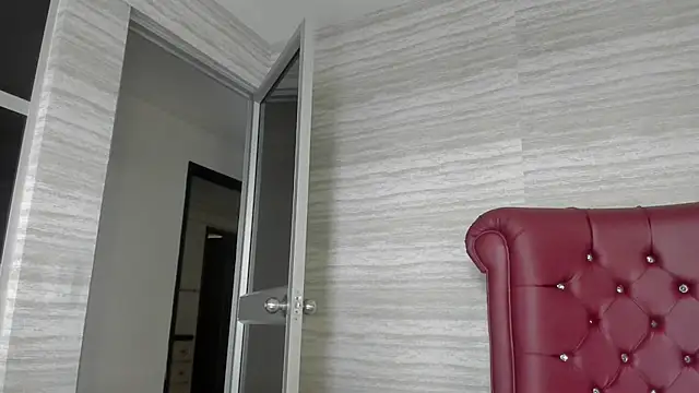 Dani_rivass live sex cam