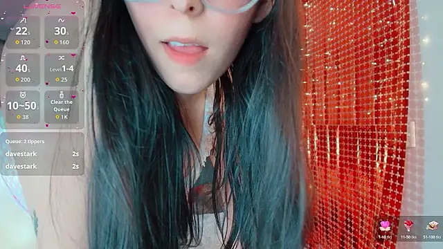 emmalove_doll's cam snapshot