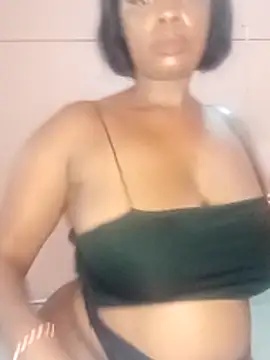 Luciouslips00 live sex cam