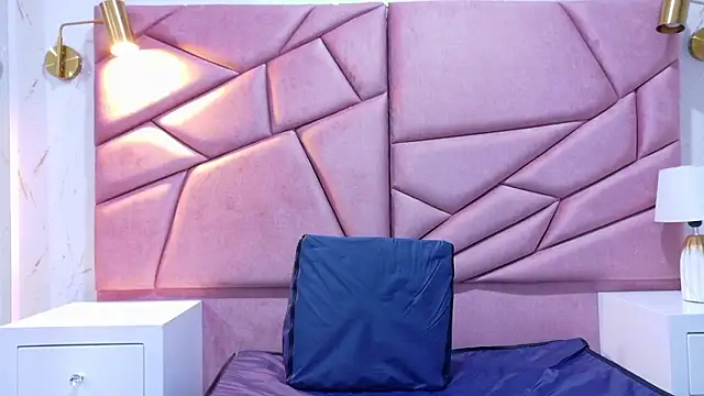 kimberlypink_'s cam snapshot