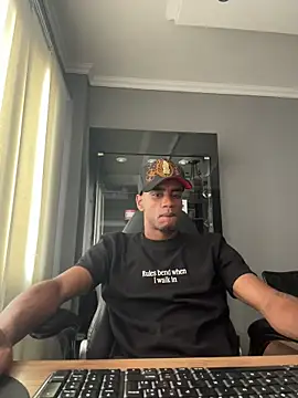 AaronCruz_ live sex cam