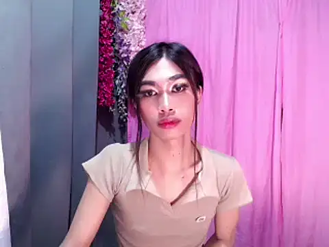 katrina_bigcock69 live sex cam