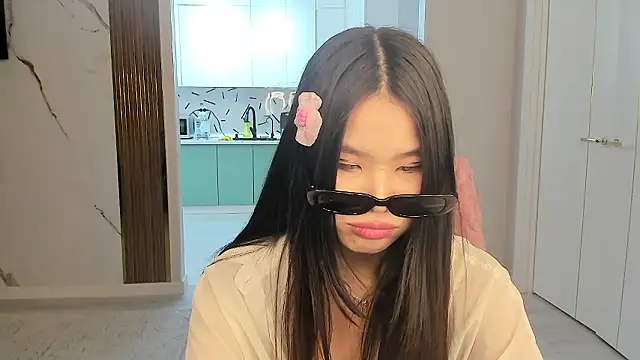 amiya_cute's cam snapshot