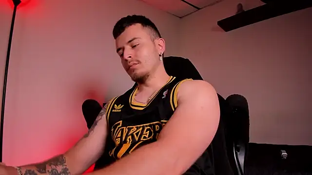 james_connor2 live sex cam