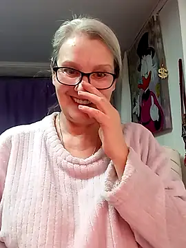 irinamaux live sex cam