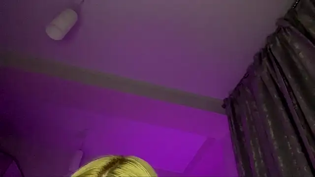 AToriaMuse's cam snapshot