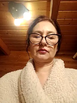 Vikimoon11211's cam snapshot