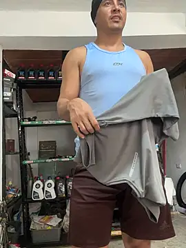 Paul22cm- live sex cam