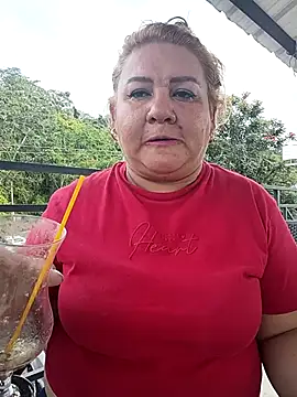 HORNY_MATURE25's cam snapshot