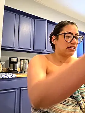 Ellamayi live sex cam