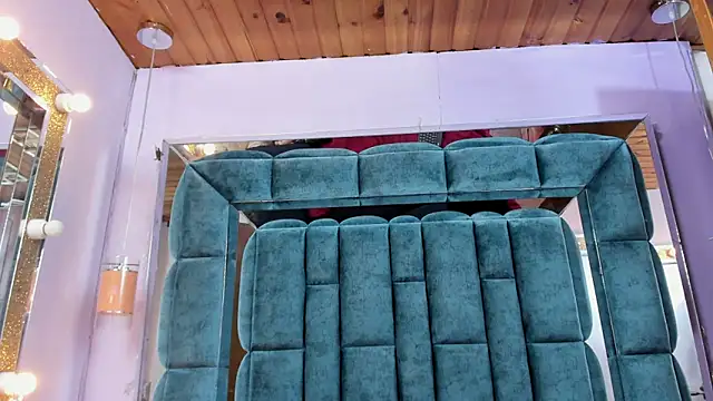 ARTEMISAKIM live sex cam